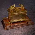 Metal crafts, the Ark of the Covenant of Israel, Jewish copper-plated decorations, Catholic home decorations, church supplies