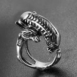 Vintage Alien Predator Finger Ring