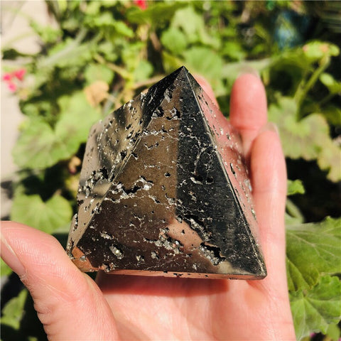 Pyrite Pyramid Quartz Crystals Healing Energy Stones