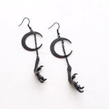 BLACK Gothic Basilisk The Beast Comes At Night Earrings Moon Dangle Claw Witch Creativity Punk Jewelry Gift Women Halloween