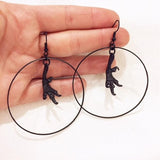 BLACK Gothic Basilisk The Beast Comes At Night Earrings Moon Dangle Claw Witch Creativity Punk Jewelry Gift Women Halloween