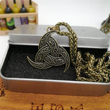 New Magicun Viking~Viking Pendant Triple Horn of Odin Smybol  Ancient silver vintage style pagan jewelry 1pc