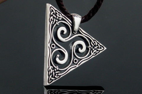 Celtic Sterling Silver Pendant with Triskele Symbol Ancient Treasures Ancientreasures Viking Odin Thor Mjolnir Celtic Ancient Egypt Norse Norse Mythology