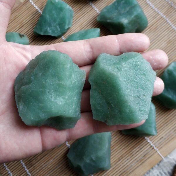 Magicun Crystal~100g chunk of Aventurine natural crystal stone wool gravel ore samples ornaments town house feng shui energy of rock crystal