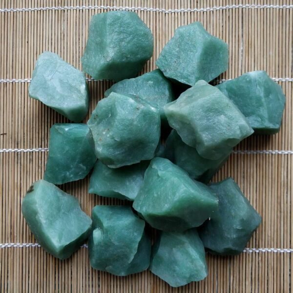 Magicun Crystal~100g chunk of Aventurine natural crystal stone wool gravel ore samples ornaments town house feng shui energy of rock crystal