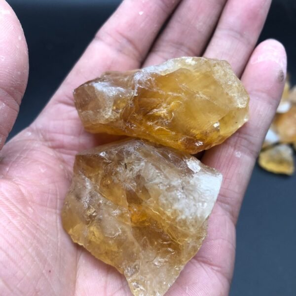 Magicun Crystal~100g natural Brazilian citrine original stone with large particles of gravel for Buddha Qibao Manza degaussing ornaments
