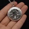 1pcs Antique Silver Shamrock Hold Hand Ring Locket With 28" Chains