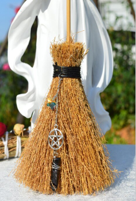 1pcs Wicca three-phase moon branch crystal pendant witch accessories broom moon sun pendant car pendant jewelry pendant gothic