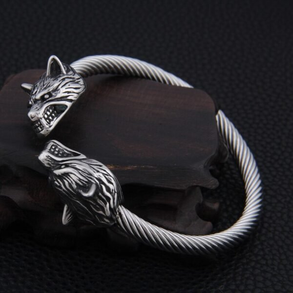 Magicun Viking~2019 new arrival Stainless steel Nordic Odin Wolf bracelet adjustable Viking Bracelet men wristband cuff bracelet for women
