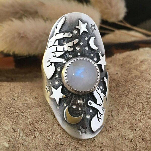 2022 New Exquisite Personality Star Moon Magician Hands Pattern Ring