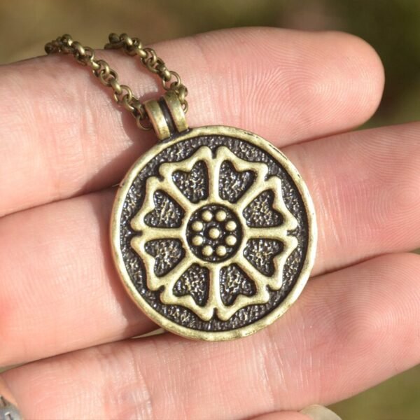 Vintage Lotus Buddhism Pendant Necklace Yoga Amulet Spirit Meditation Jewelry