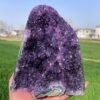 1pc 3.57LB-4.81LB Exquisite Gorgeous Natural Colored Crystal String Ornament, Amethyst Rough Stone, Ideal For Single Gifts