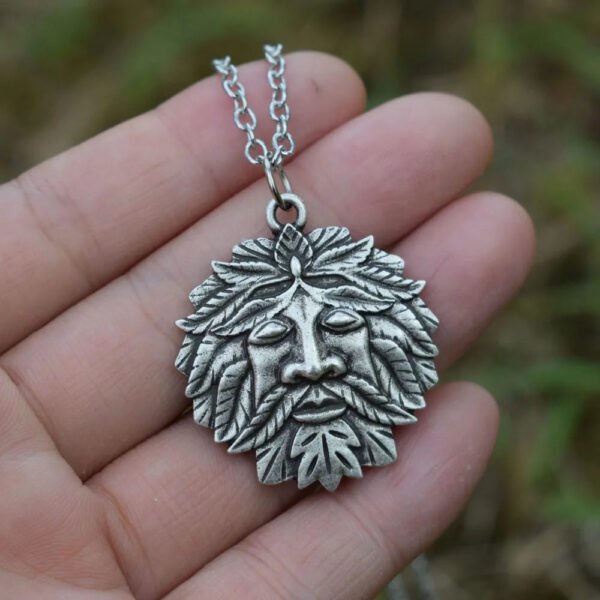 Wicca Celtic Green Man Pentagram Pendant woman necklace