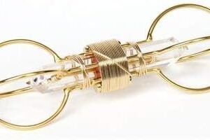 Crystal Wand - Meditation Healing Tool - Small Sky Vajra with Magnets & Gold-Fill Wire - Child-Size 5 1/2"