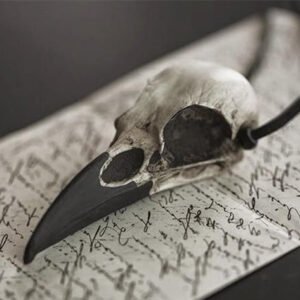 3D Gothic Raven Skull,Large Raven Skull Pendant Halloween Resin Bird Skull Necklace Gothic Taxidermy Faux Bone Jewelry