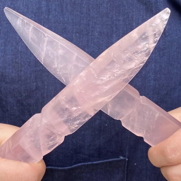 Mineraali Natural Crystal Dagger Healing Protection Stone Reiki Yooperlite Aventurine Obsidian Quartz Knife Shape Gems
