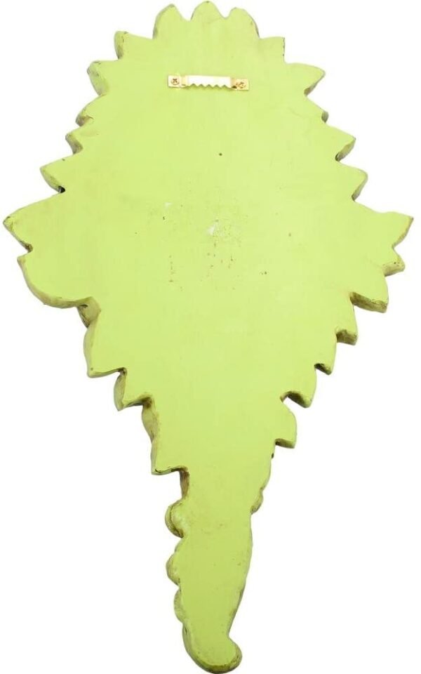 Light Collection~Winters Watch Wall Plaque 23cm Green