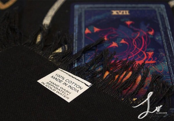 60x60cm Altar Tarot Cloth Board game tarot cards tablecloth cotton Wicca Astrology table cover blanket Divination Tarot &Divination