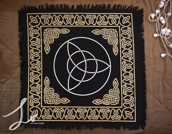 60x60cm Altar Tarot Cloth Board game tarot cards tablecloth cotton Wicca Astrology table cover blanket Divination Tarot &Divination