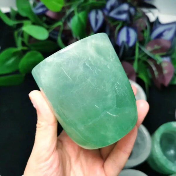 Unique Natural Crystal Tea Cup Green Fluorite Crystal Cups Carving Craft Real Stones For Healing Gift Home Decoration Fengshui