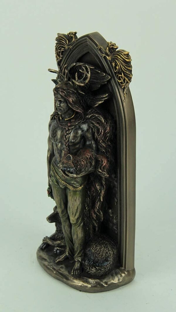 Magicun  Collection~Ruth Thompson The Druid Hand Painted Statue