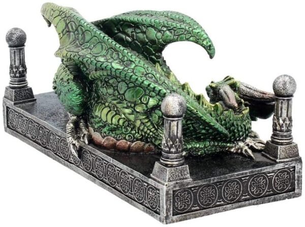MAGICUN N.GIFTWARE~ Dragon's Den Figurine 13cm Green