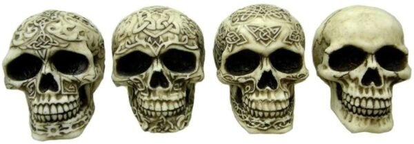 Magicun N.Giftware~Sinister Smiles S/4 7cm, Resin, Ivory