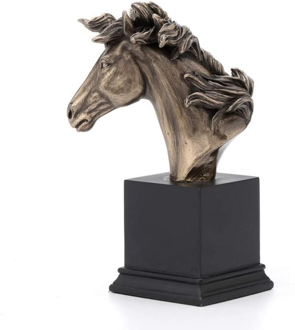 Magic  Collection~Horse Head Bust On Plinth