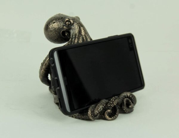 Magicun  Collection~Antique Bronze Finish Octopus Cell Phone Holder Kraken Statue