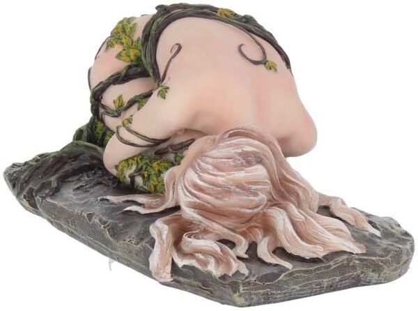 Magicun N.Giftware~One with Earth Figurine 19cm Brown