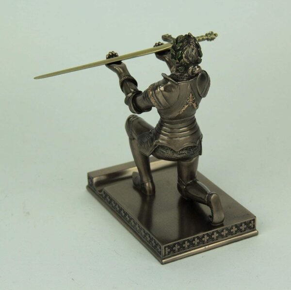 Magic  Collection~Veronese Joan of Arc Kneeling Pen Holder Figurine (with Letter Opener)