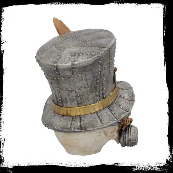 Magicun N.Giftware~Count Archibald Figurine 24cm Silver