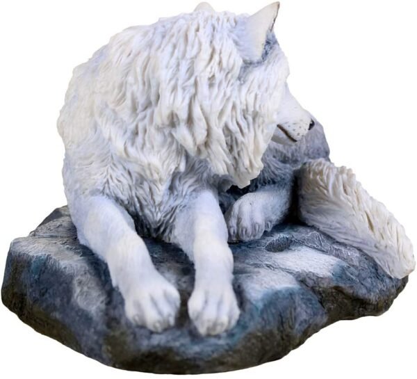 Artist Collections~ Guardian of The North Lisa Parker Figurine 19.5cm White, Resin