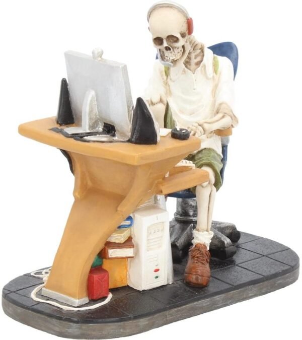 Dark Collection~Surfed Too Long Figurine 18cm Ivory