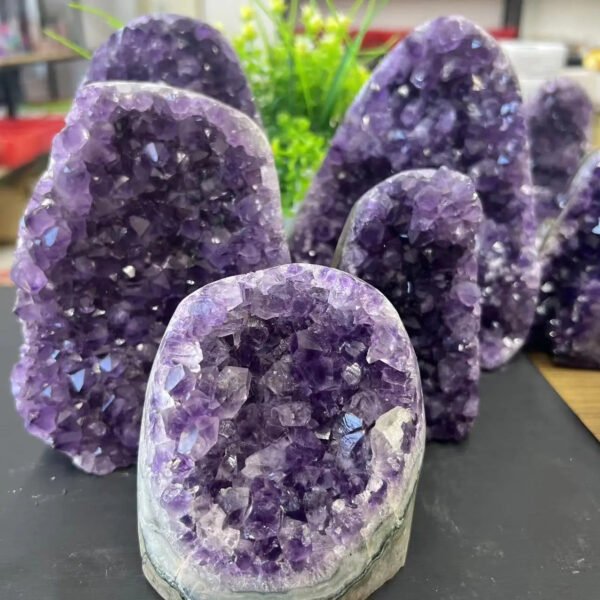 Natural Raw Amethyst Geode Purple Crystal Quartz Cluster Dream Energy Healing
