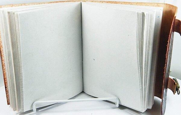 Witchcraft~Handmade Large 8" Embossed Leather Bound Journal Dragon with lock Genuine Brown Antique Old personal Diary notebook journal gift