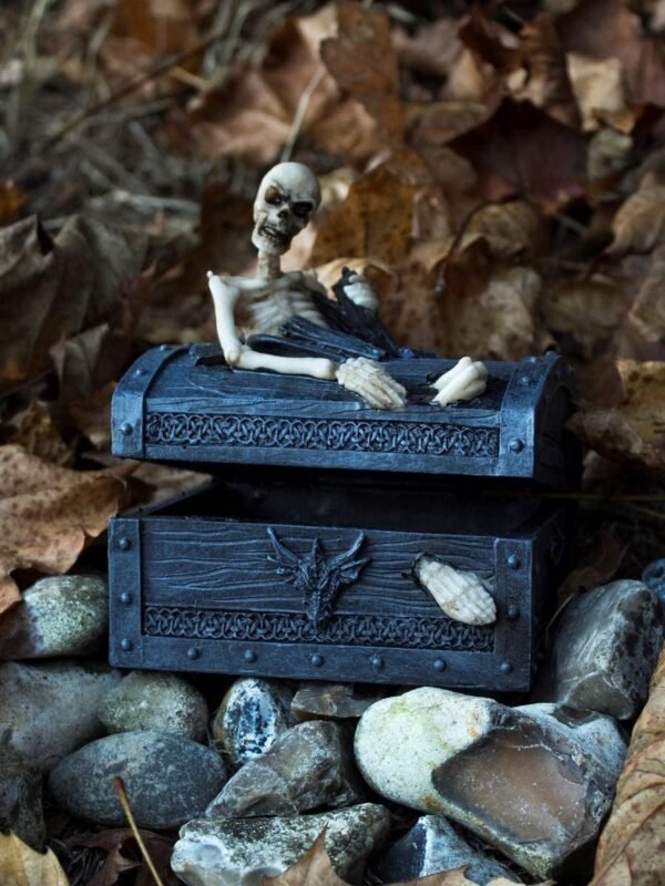 Dark Collection~Dead Mans Chest 12.5cm Box, Black