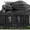 Magicun N.Giftware~Fortune's Keeper Calendar 10.8cm Grey, Resin