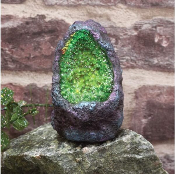 Fantasy Collection~ Emerald Crystal Cavern Light 10cm Green, Resin