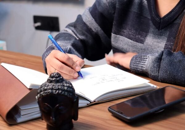 Witchcraft~Leather Journal Writing Notebook - Rustic Handmade Leather Bound Journals for Men and Women - Unlined Paper 240 Pages, Leather Book Diary Notebook (Brown, 7 x 5)