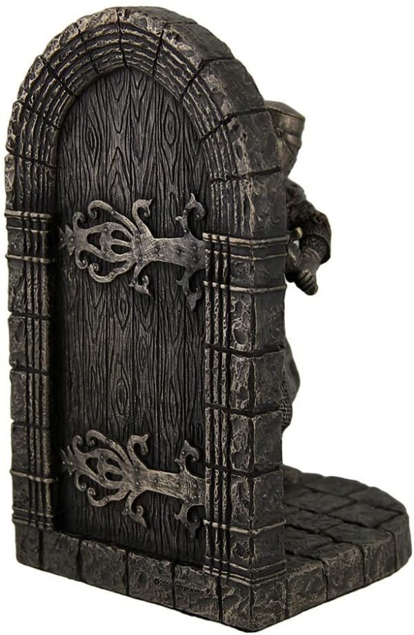 Magicun  Collection~Maltese Crusader in Armor Guarding Door Holding Sword Decorative Bookend