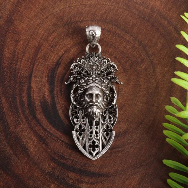 Unique Retro Giant Sword Old Man's Head Sword Pendant Necklace PunK Rock