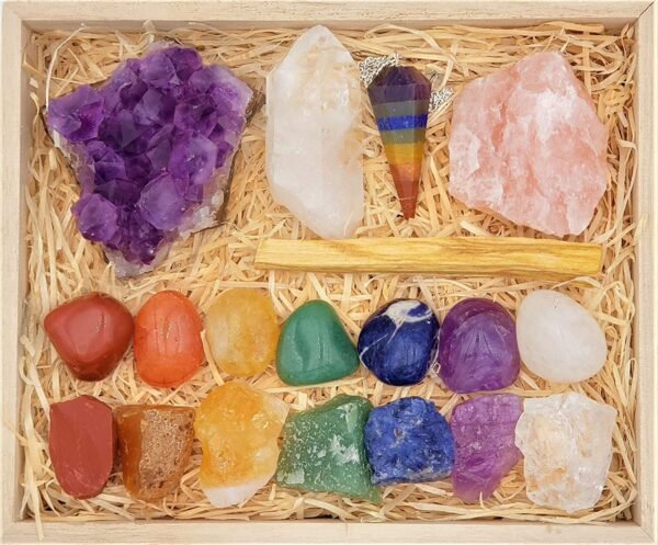 Healing Crystals Kit in Wooden Box - 7 Chakra Set Tumbled Stones, Rose Quartz, Amethyst Cluster, Crystal Points, Chakra Pendulum