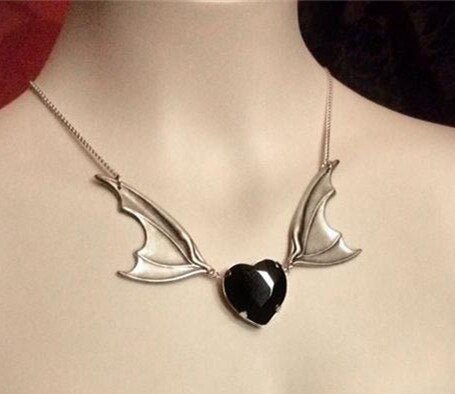 Bat Wing Necklace with Black Heart ,Vampire Bat Necklace,gift for Bat Lover,Silver plated Bat Wing Necklace,halloween Jewelry