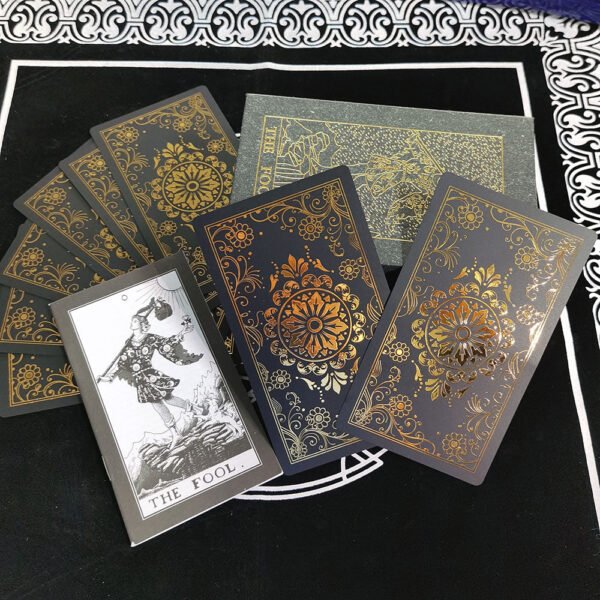 Black Phnom Penh Tarot Gift Box Luxury Set Gold Foil Hot Stamping PVC Waterproof Board Game Card Divination Luster