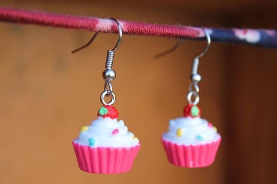 Cupcake Earrings, Mini Food Earrings,Pink Cupcake Earrings, Kawaii Earrings, Kitsch Earrings, Sprinkles, Strawberry on Top
