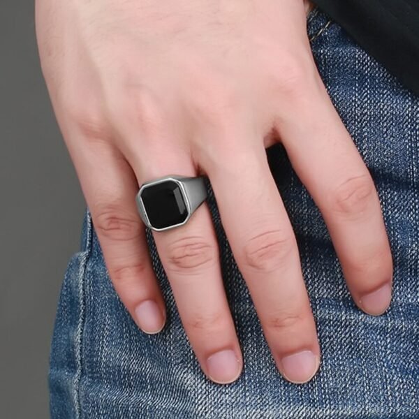 Magic Ring~Dignified Black Carnelian Stainless Steel Golden Square Signet Ring for Men Pinky Rings Male Wealth and Rich Status Jewelry