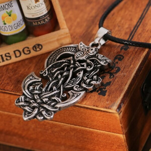 New Magicun Viking~Dragon Pendant Necklace Viking Jewelry  1pc