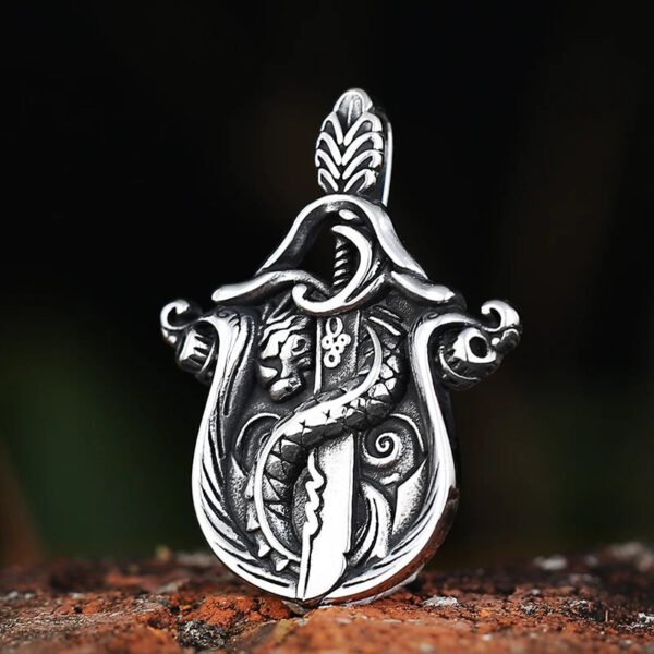 Stainless Steel Lol Game Bill GEWAR Dargon Pendant Necklace For Man Fashion Knife Chain Boyfriend Gift