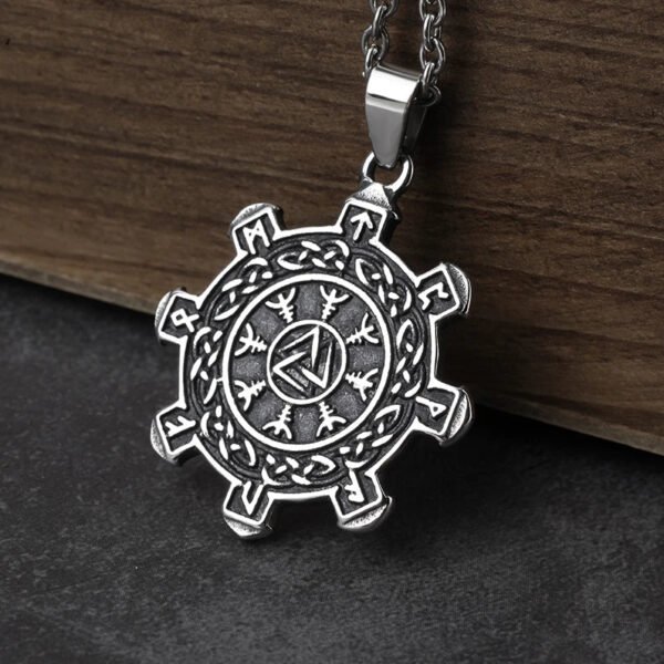 Retro Viking Men's Nordic Viking Pattern Knot  Stainless Steel Pendant Necklace  New Charm Jewelry Gift